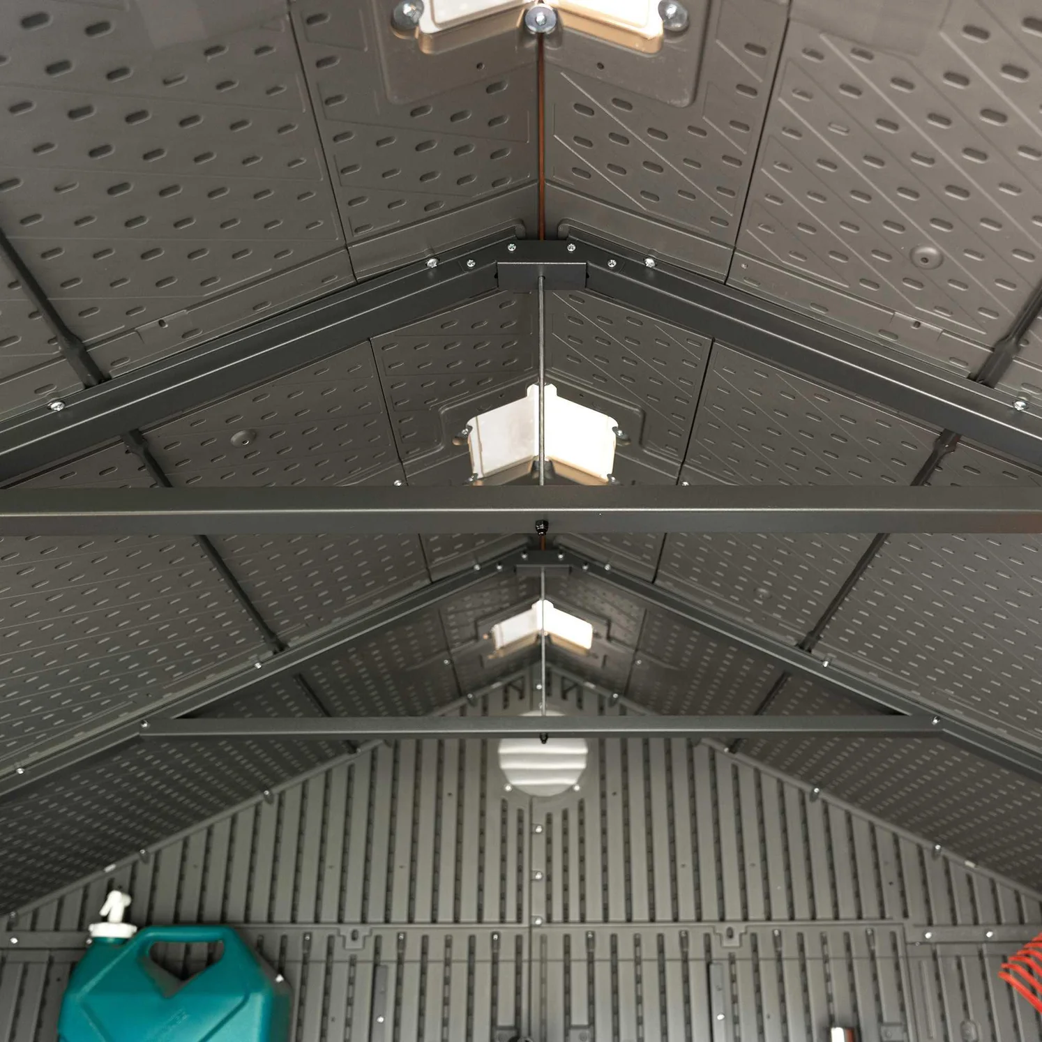 Lifetime-_60370_8_Ft._X_7.5_Ft._Outdoor_Storage_Shed_interior_view_of_the_ceiling_1494x1494
