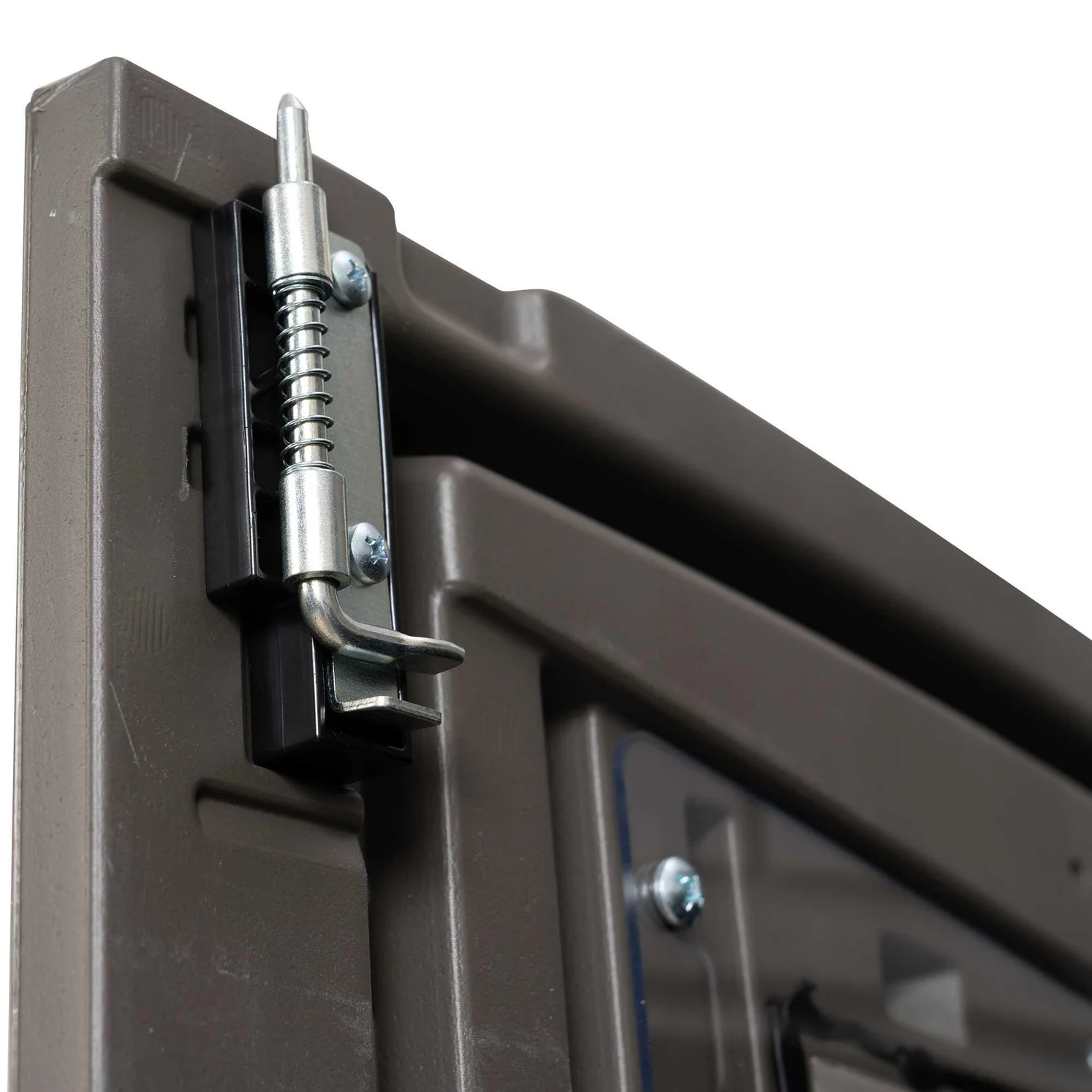 Lifetime_8_Ft._X_7.5_Ft._Outdoor_Storage_Shed_-_60370_door_latch_details_1494x1494