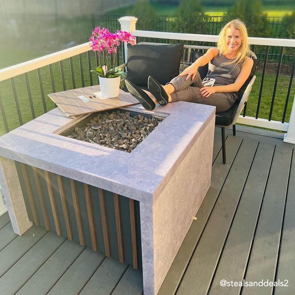 SUNJOY 38 Inch Outdoor Propane Gas Fire Pit Table with Lava Rocks